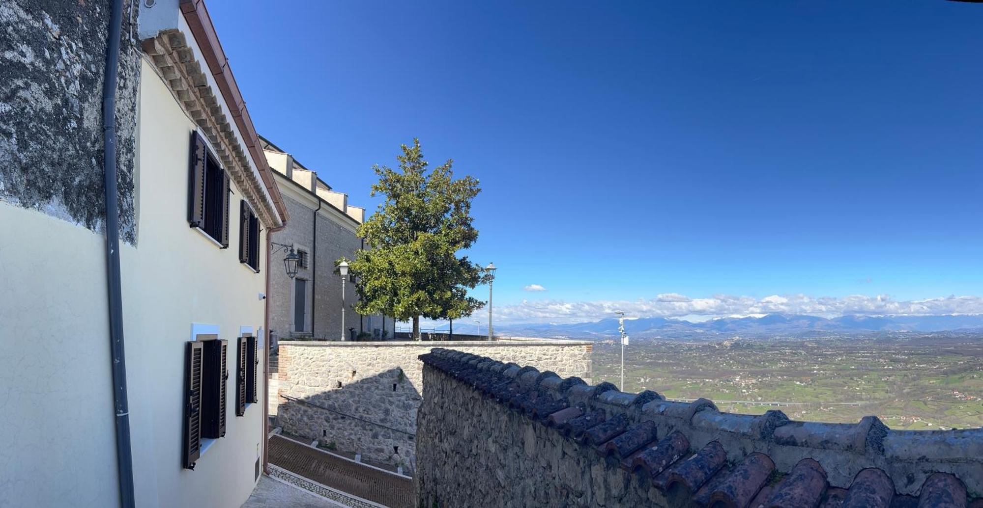 Castro dei Volsci Residenza Il Panorama Della Ciociaria B&B 외부 사진